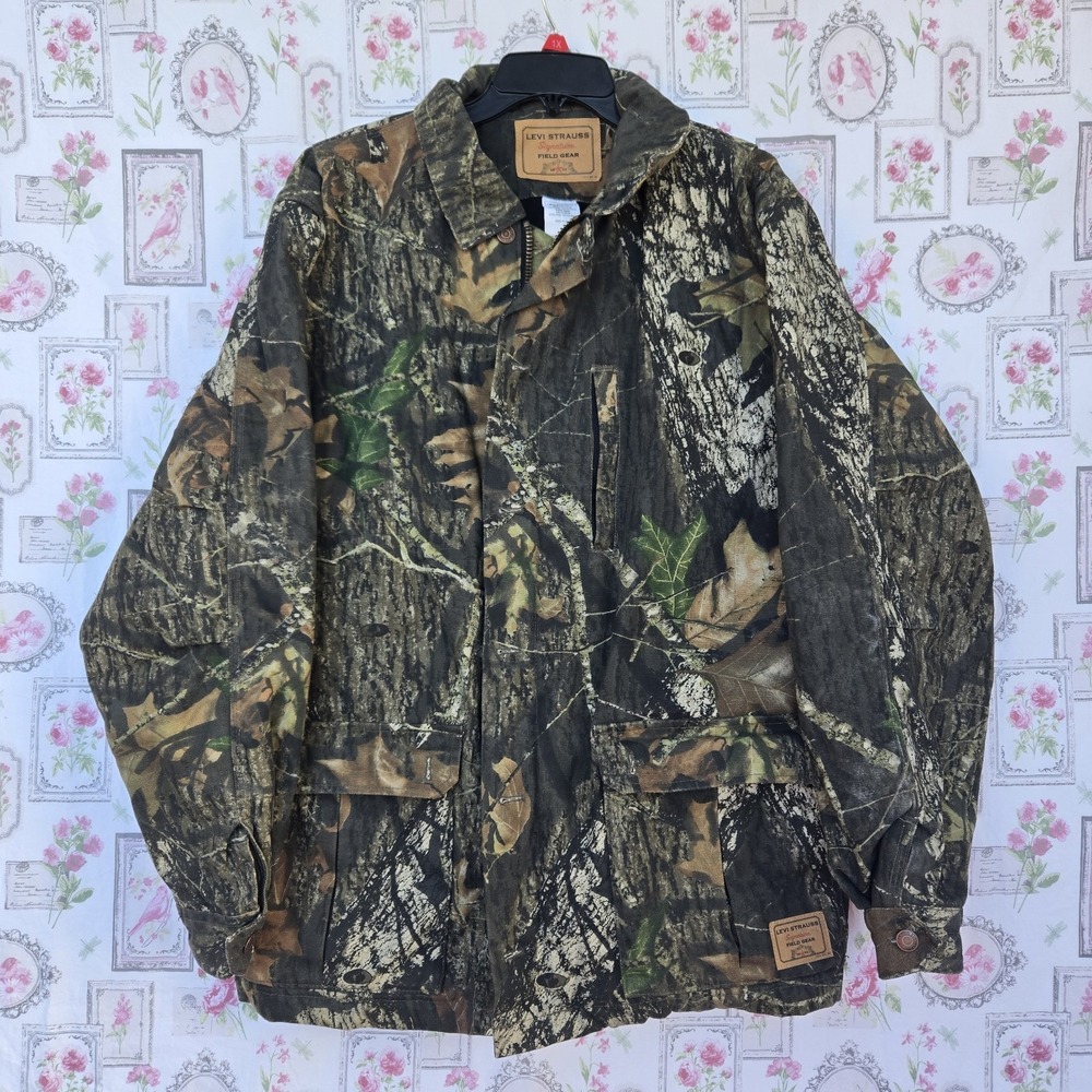 Levi Strauss Signature Men's L Camouflage Insulated Cotton Hunting Heavy Jacket‎